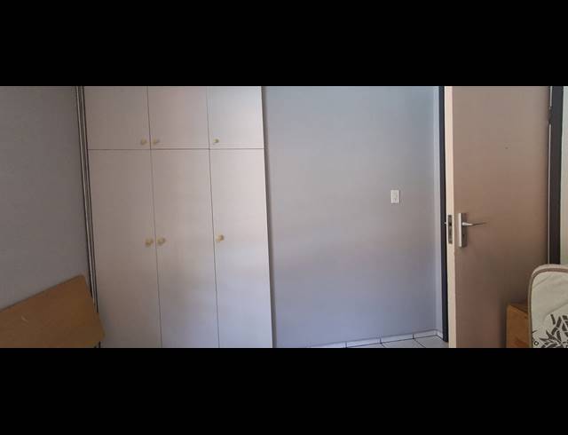 4 BEDROOM FREEHOLD FOR SALE IN WESTBROOK